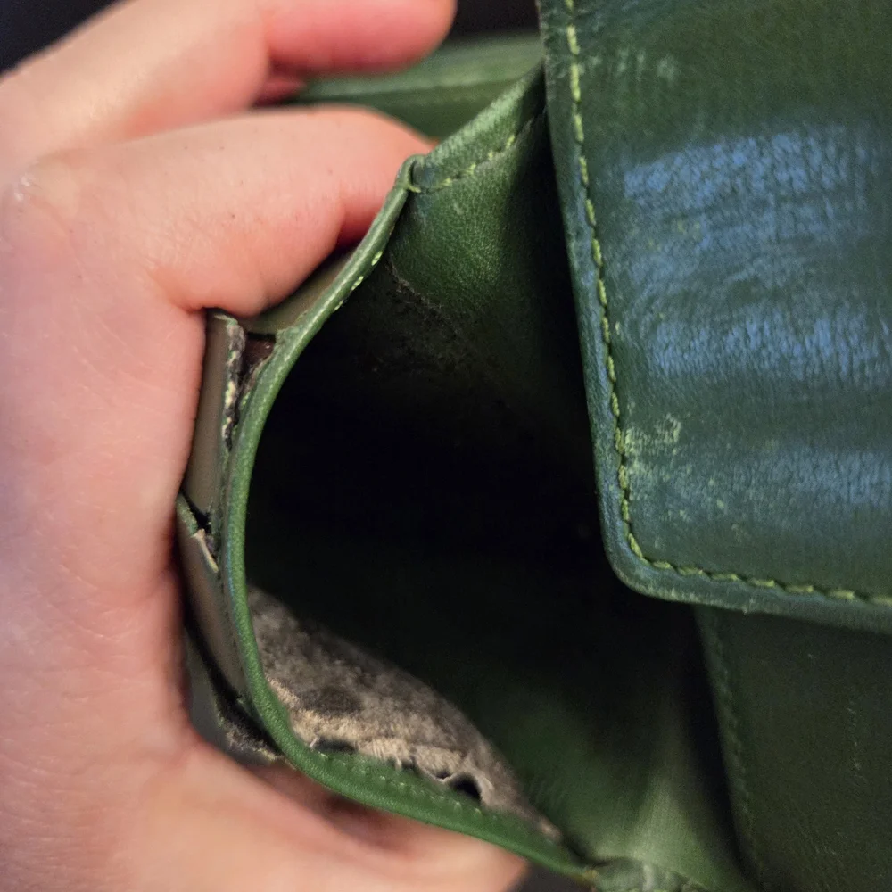 Vintage Louis Vuitton Epi Leather Bifold Wallet in Borneo Green